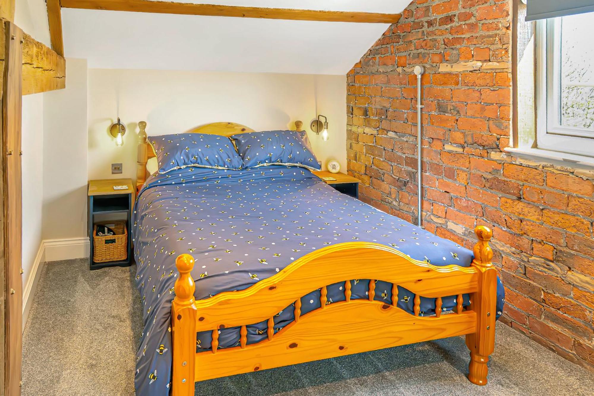 Luxury Escape With Cinema, Pool Table & Darts * Leeds (West Yorkshire)
